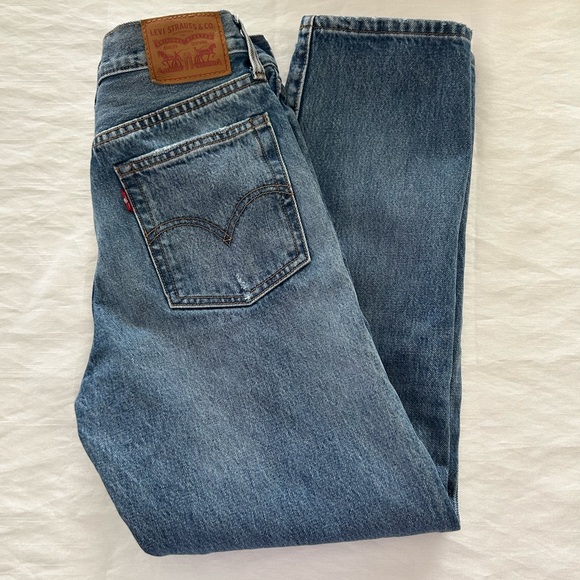 Levi's Denim - Levi’s Wedgie Straight Jeans
